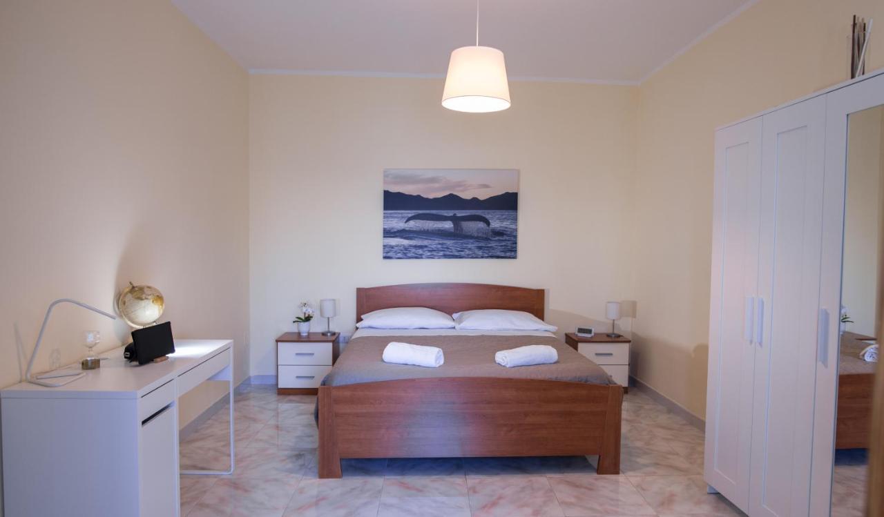 Villa Amalfi Coast Sea View à Vietri Extérieur photo